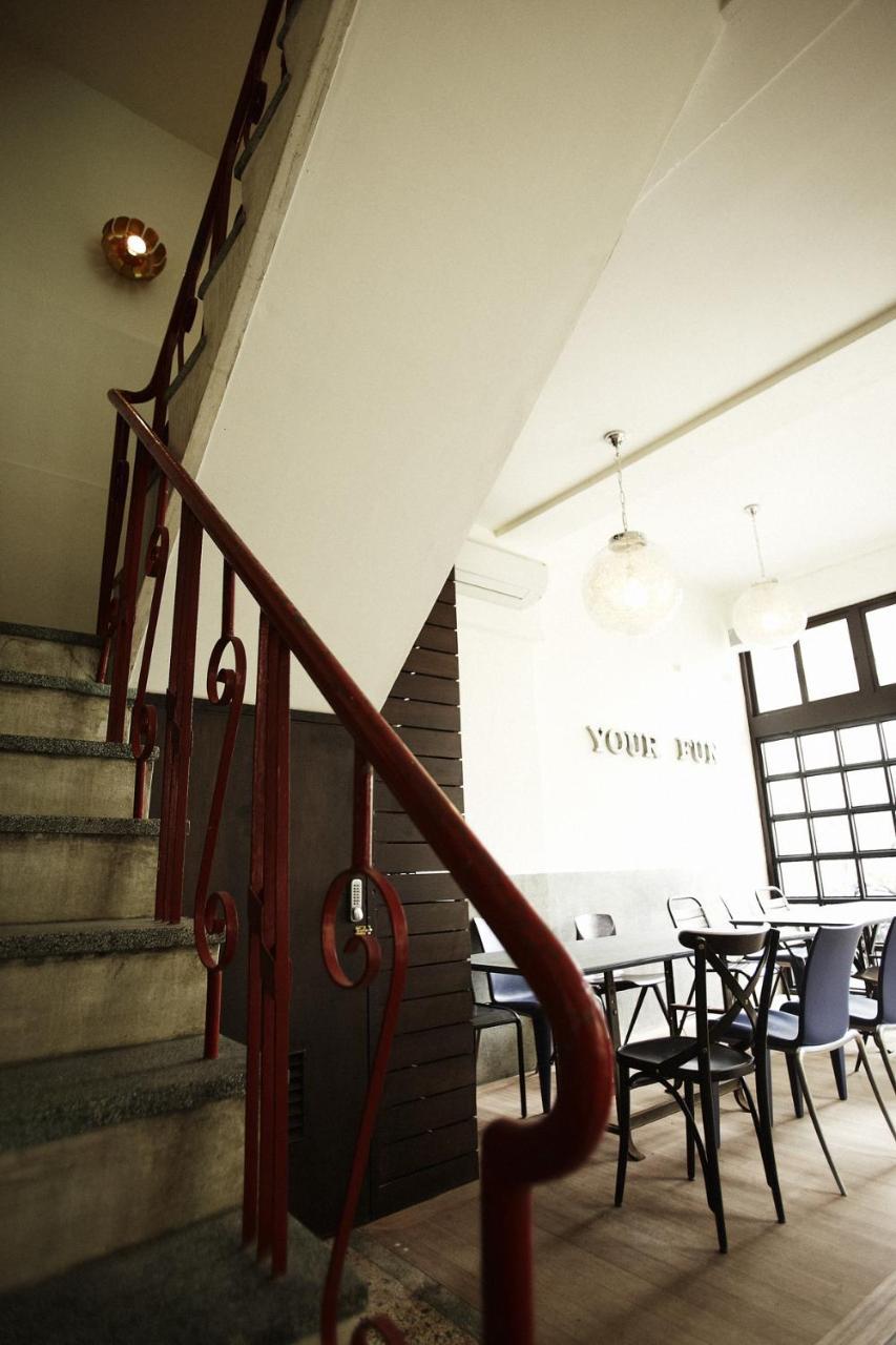 Your Fun Apartment Tainan Exteriör bild